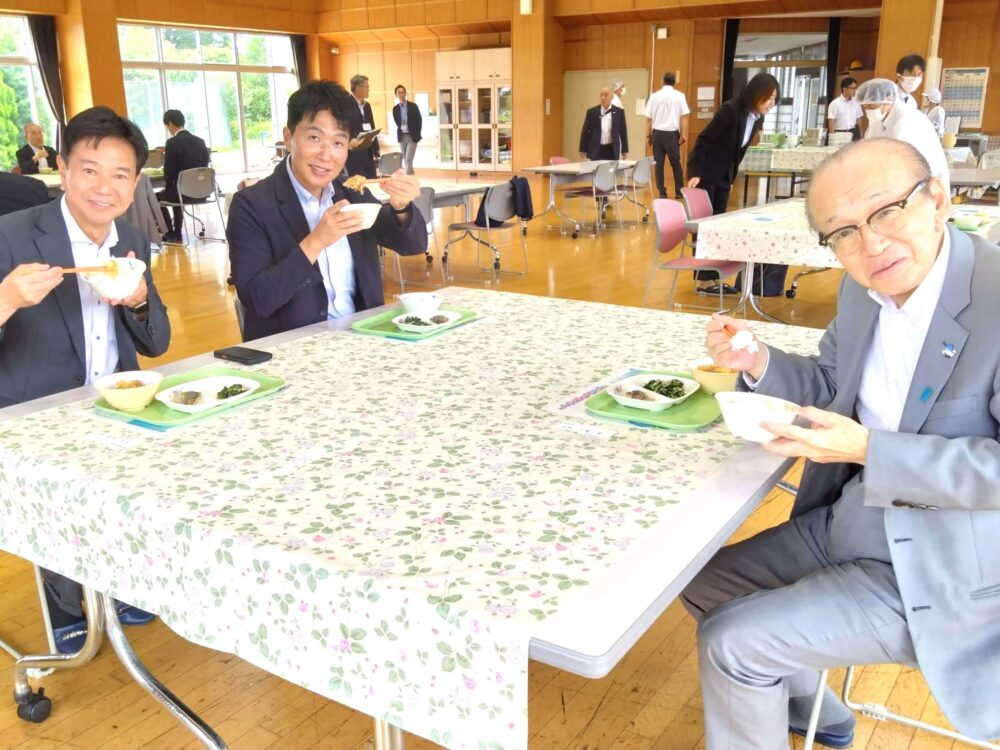 成田市学校給食センターの開始式、給食活動体験会へ。子どもたちに安心安全でおいしい給食を！