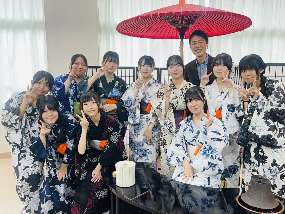 県立富里高等学校の同窓会総会の後、第41回「かさぎの祭」へ。